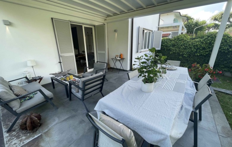 Villa singola in vendita a Pietrasanta