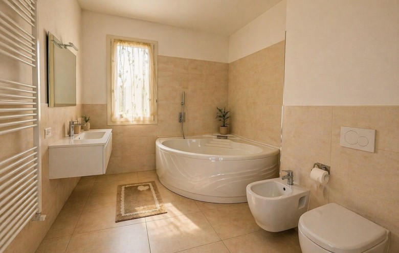 Villa singola in vendita a Camaiore