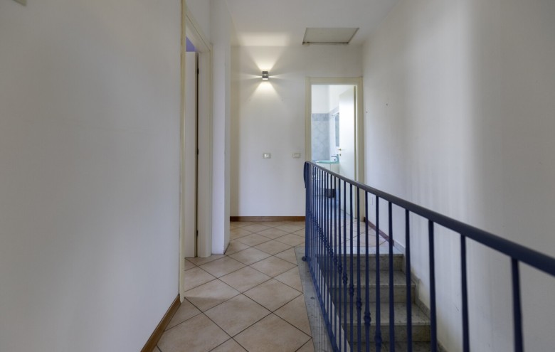 Bifamiliare in vendita a Camaiore