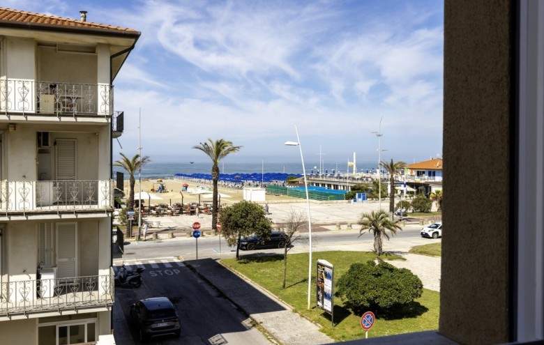 Appartamento in vendita a Camaiore