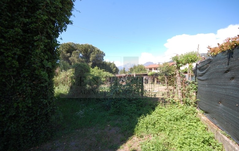 Villetta a schiera in vendita a Pietrasanta