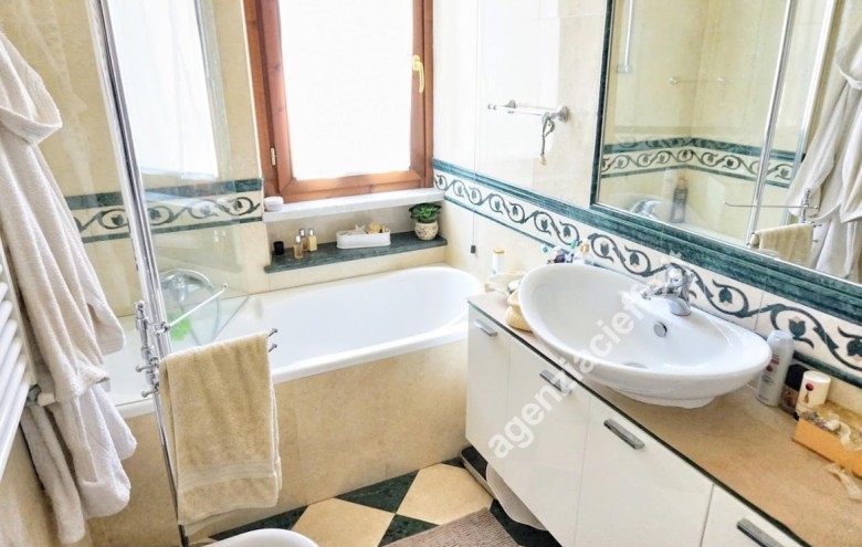 Appartamento in vendita a Massa