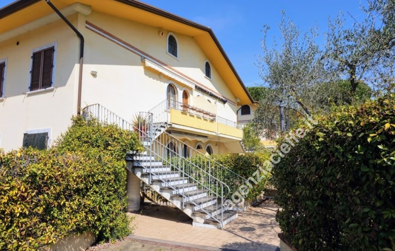 Appartamento in vendita a Massa