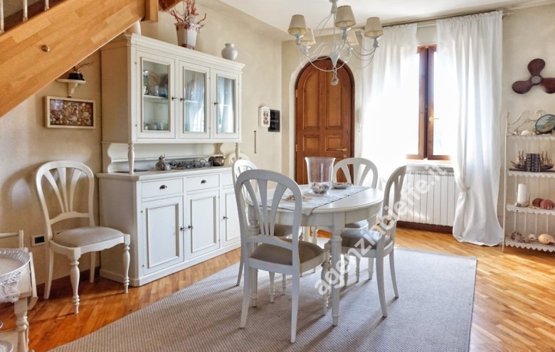 Appartamento in vendita a Massa