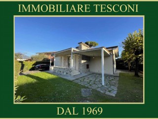 Villa singola in vendita a Marina di Pietrasanta