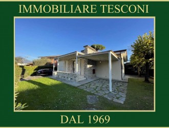 Villa singola in vendita a Marina di Pietrasanta