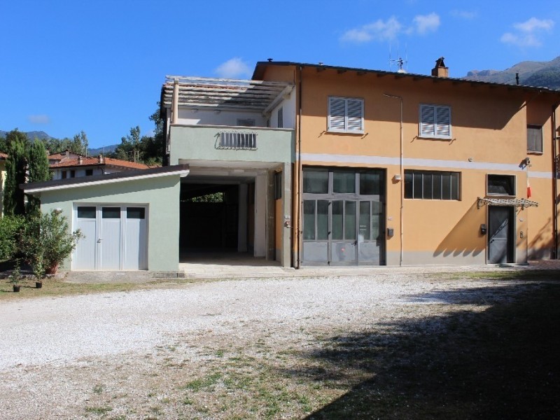 Terratetto in vendita a Camaiore