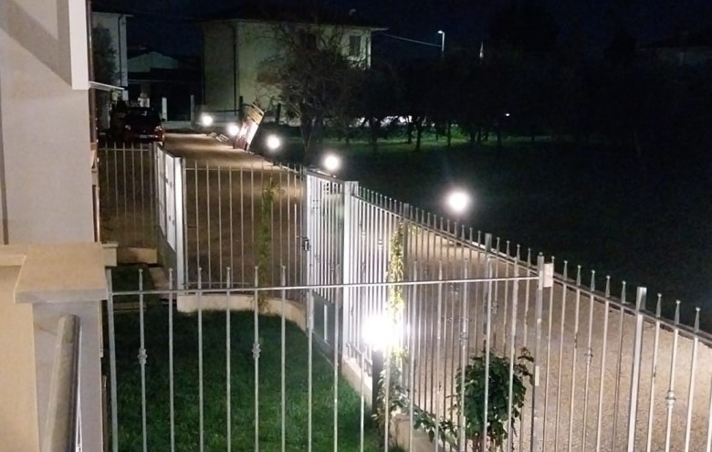 Bifamiliare in vendita a Camaiore