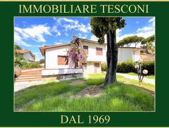 Villa singola in vendita a Marina di Pietrasanta