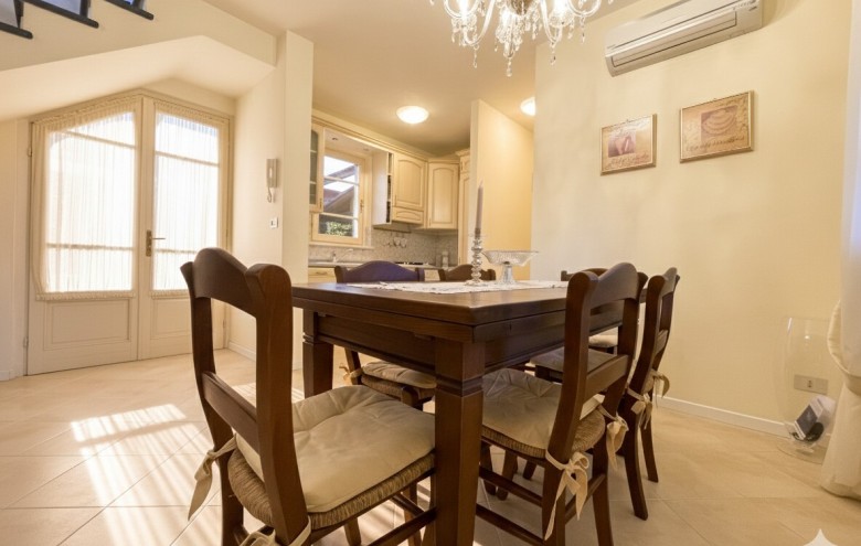 Villa singola in affitto a Pietrasanta