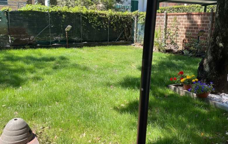 Villa singola in affitto a Pietrasanta