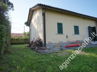 Villa singola in vendita a Marina di Massa