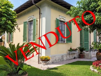 Villa singola in vendita a Pietrasanta