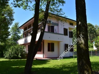 Villa singola in vendita a Marina di Massa