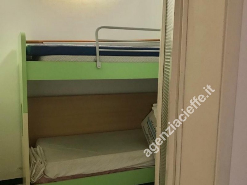 Bifamiliare in vendita a Massa
