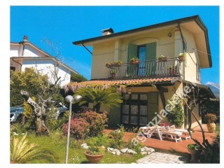 Villa singola in vendita a Cinquale
