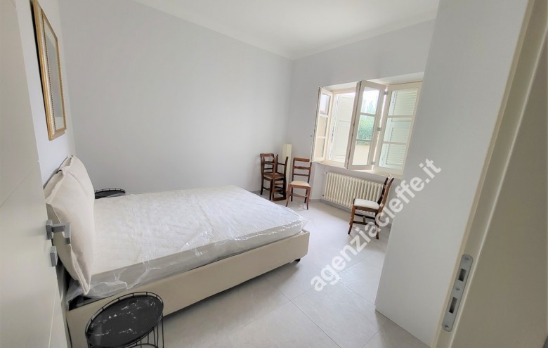 Bifamiliare in vendita a Massa