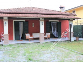 Bifamiliare in vendita a Ronchi