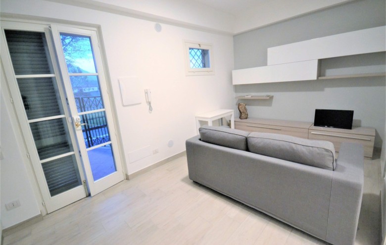 Appartamento in affitto a Pietrasanta