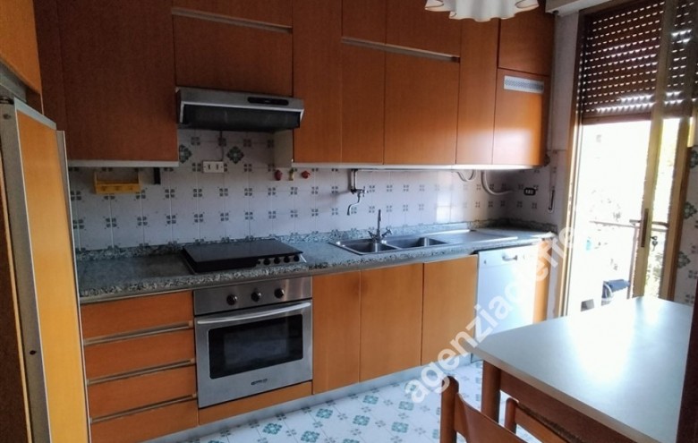 Appartamento in vendita a Massa