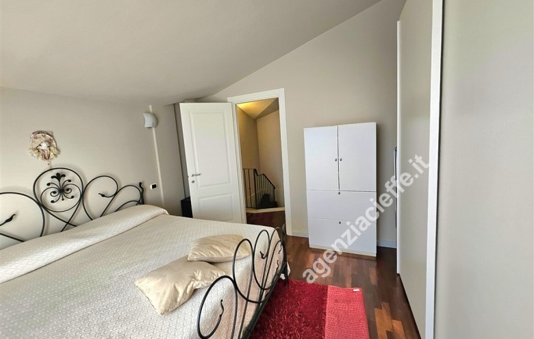 Villetta a schiera in vendita a Massa