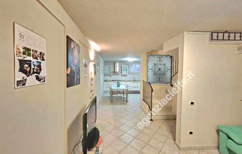 Villetta a schiera in vendita a Massa