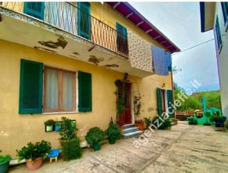 Villa singola in vendita a Massa