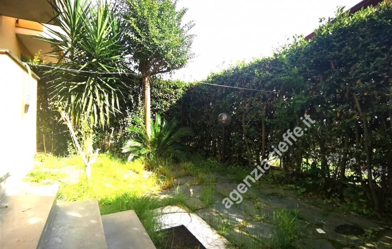 Appartamento in vendita a Massa