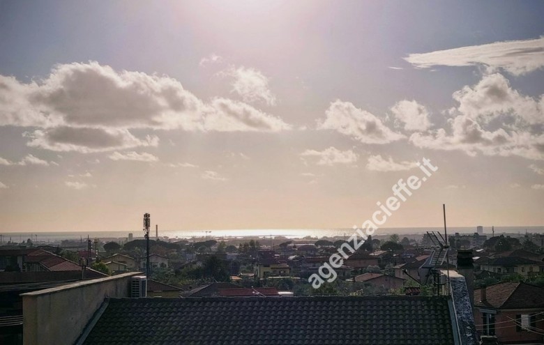 Appartamento in vendita a Massa