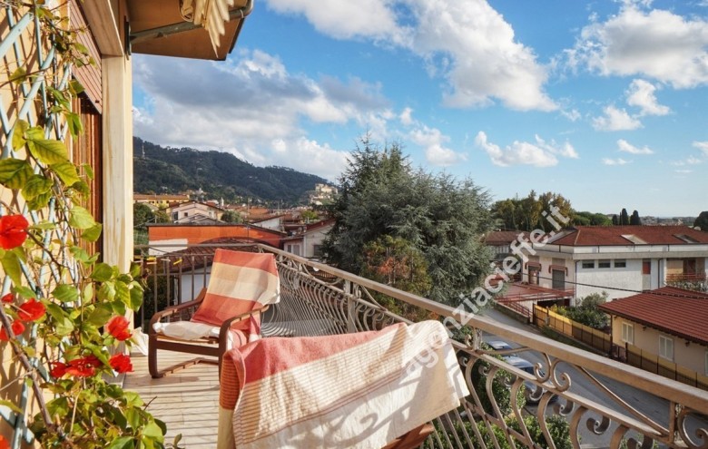 Appartamento in vendita a Massa