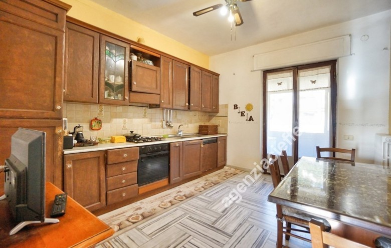 Appartamento in vendita a Massa