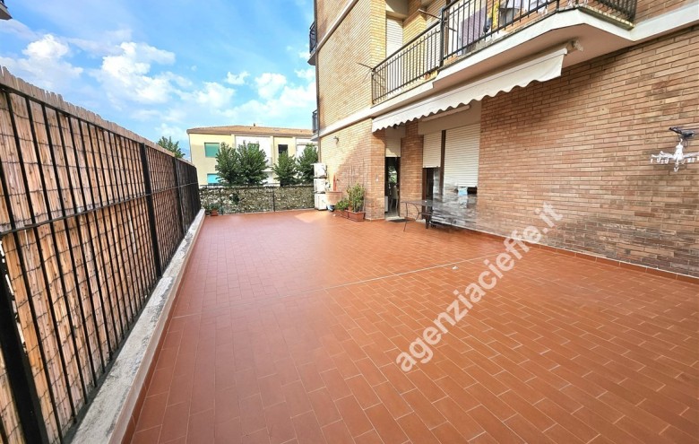 Appartamento in vendita a Massa