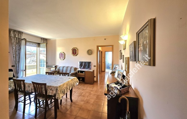 Appartamento in vendita a Massa