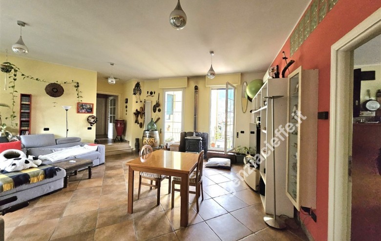 Villa singola in vendita a Montignoso