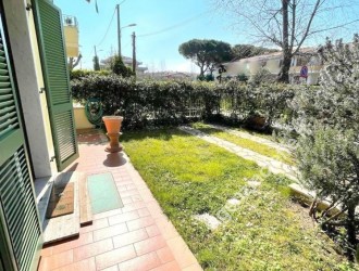Appartamento in vendita a Marina di Massa