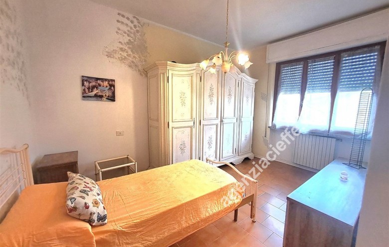 Bifamiliare in vendita a Massa