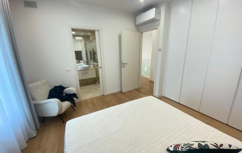 Villa singola in vendita a Pietrasanta