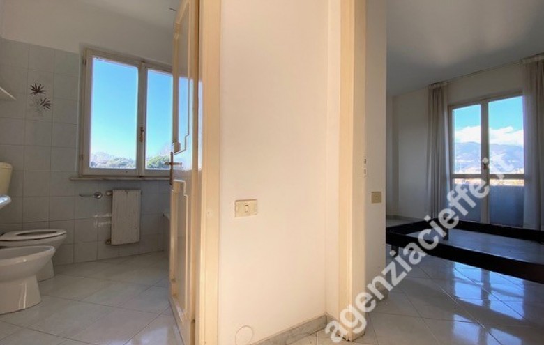 Appartamento in vendita a Massa