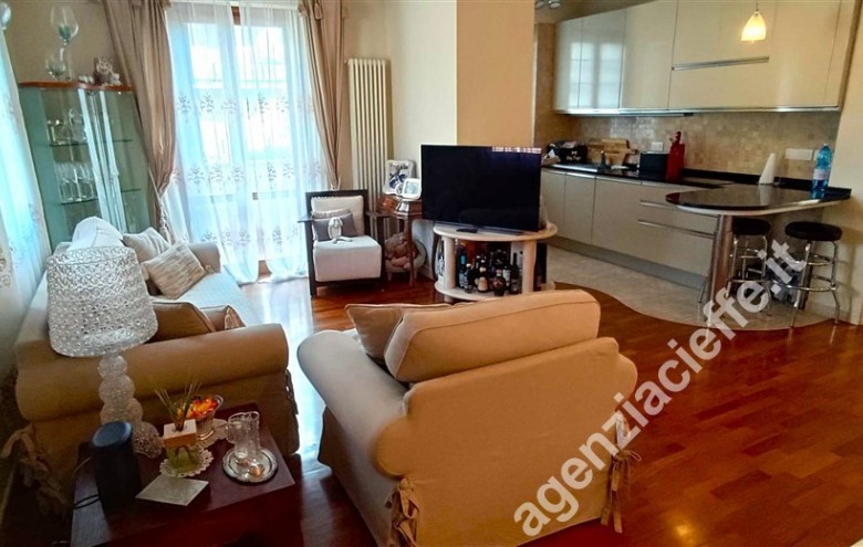 Appartamento in vendita a Massa