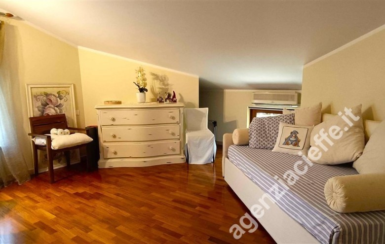 Appartamento in vendita a Massa