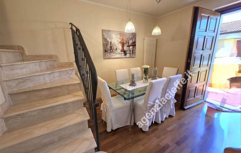 Appartamento in vendita a Massa