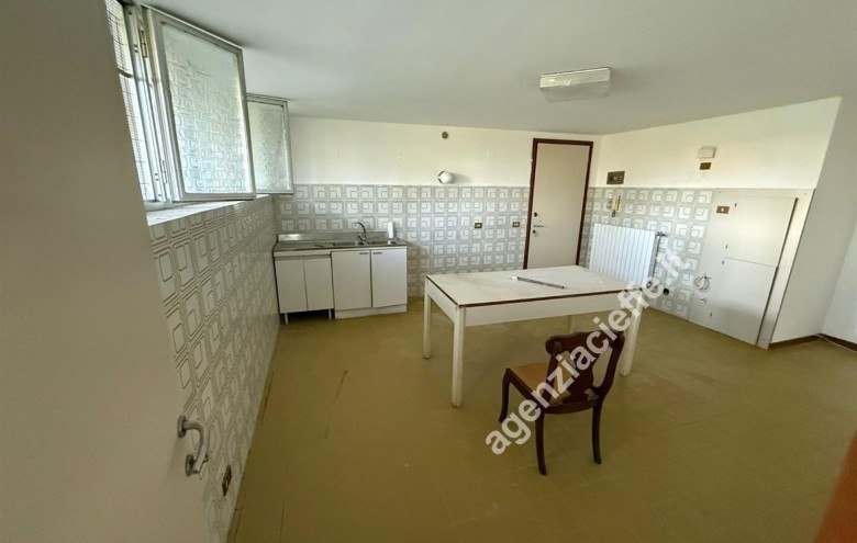 Appartamento in vendita a Massa