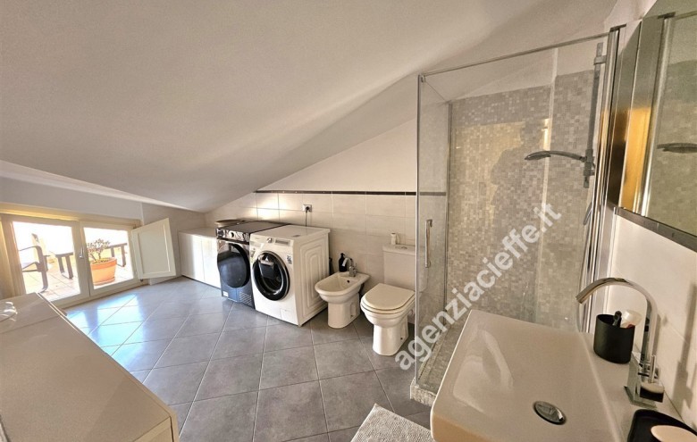 Appartamento in vendita a Massa