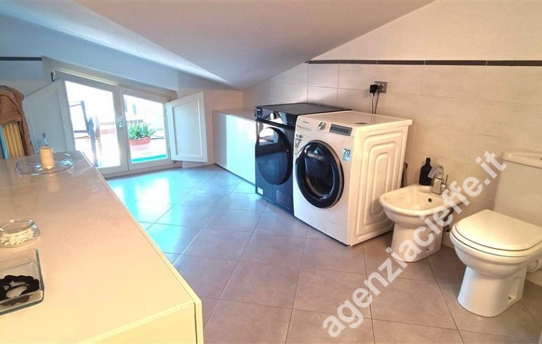 Appartamento in vendita a Massa