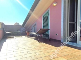 Appartamento in vendita a Marina di Massa