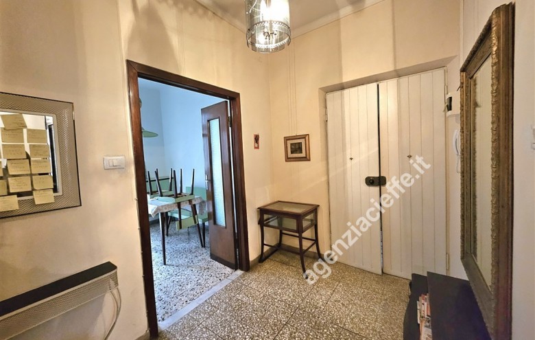 Appartamento in vendita a Massa