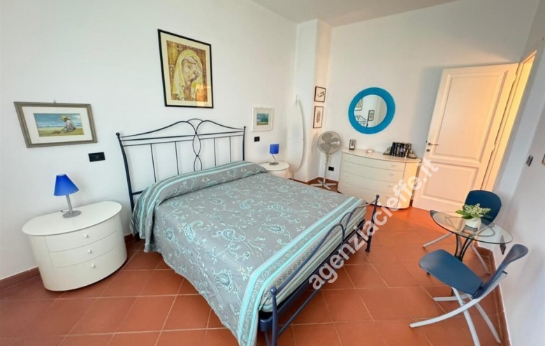 Villa singola in vendita a Massa