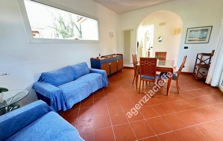 Villa singola in vendita a Massa