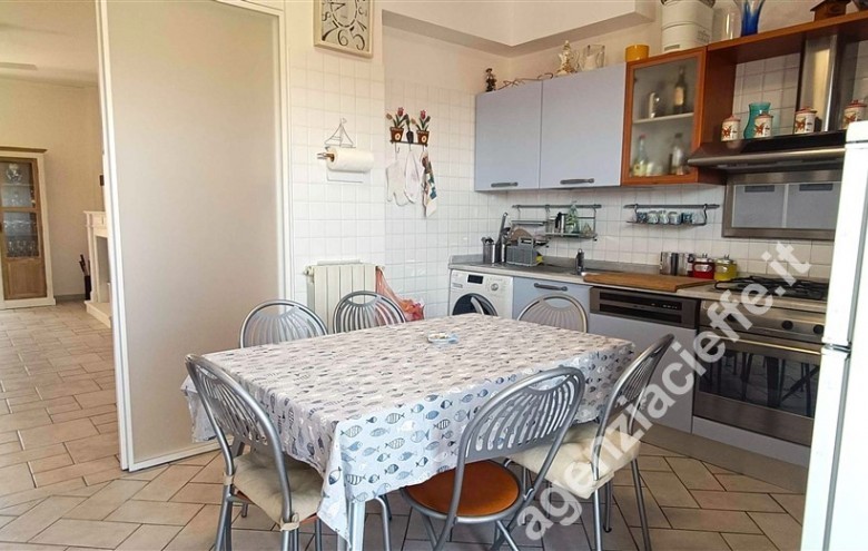 Appartamento in vendita a Massa