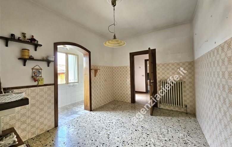 Bifamiliare in vendita a Massa